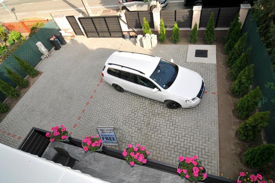 Silver Beach Apartments Siofok Bagian luar foto