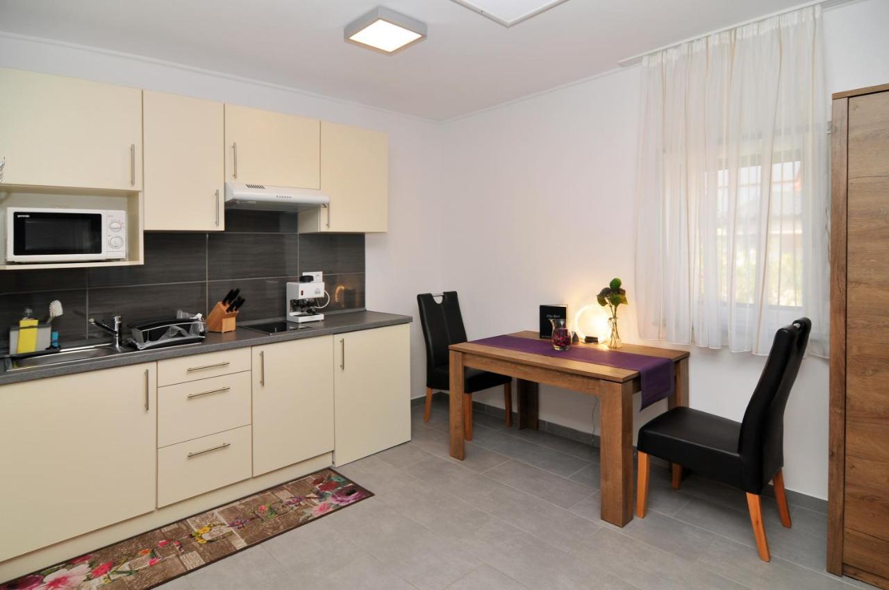 Silver Beach Apartments Siofok Bagian luar foto