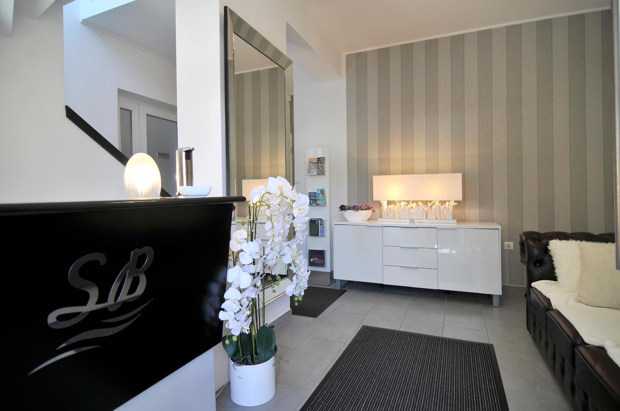 Silver Beach Apartments Siofok Bagian luar foto
