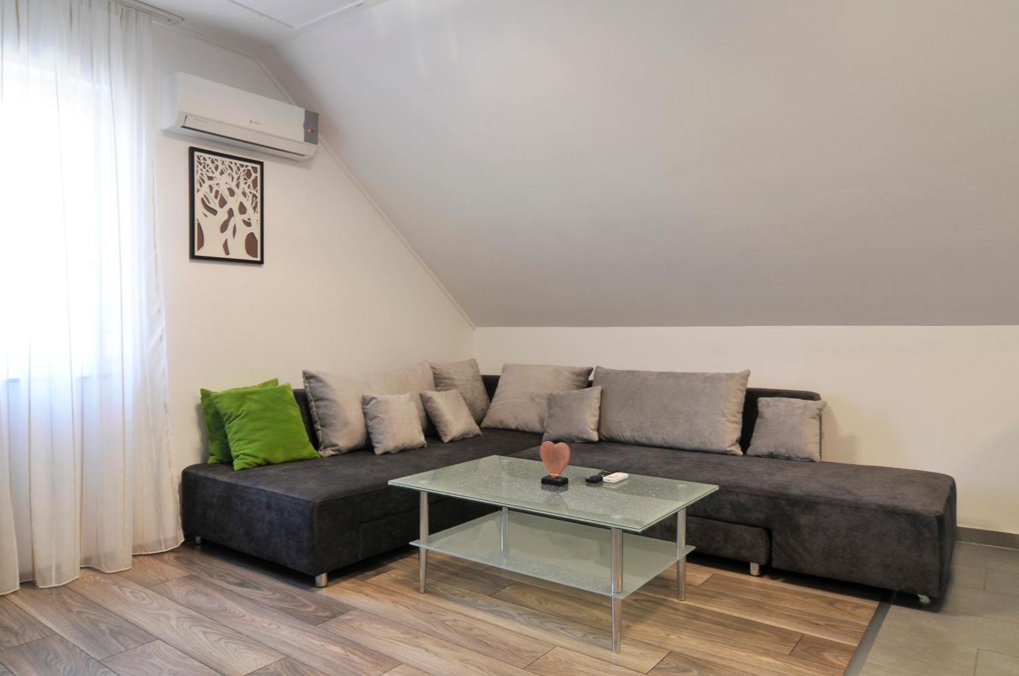 Silver Beach Apartments Siofok Bagian luar foto