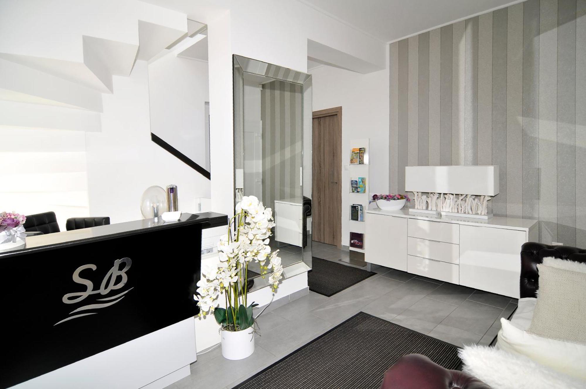 Silver Beach Apartments Siofok Bagian luar foto