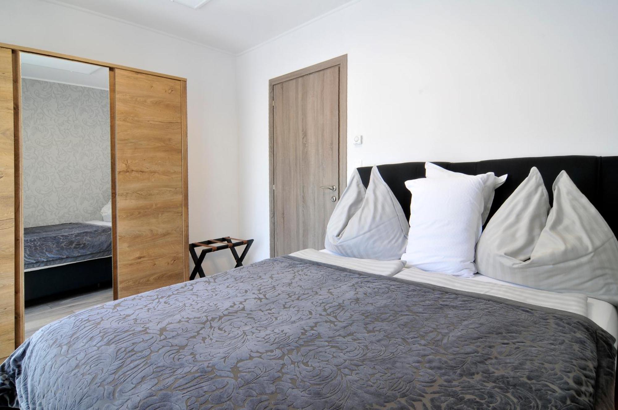 Silver Beach Apartments Siofok Bagian luar foto